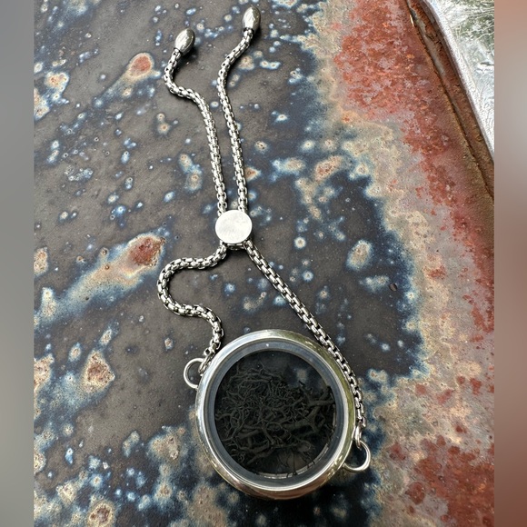 ✨🖤Debuting my Locket Luxury Collection 🖤✨ - Picture 5 of 5